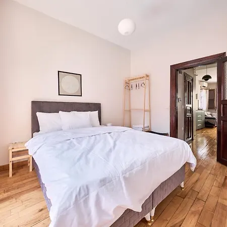 Nuve Apartment Istanbul