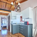 Nuve Apartment