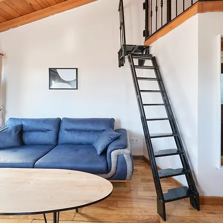 Nuve * Κωνσταντινούπολη